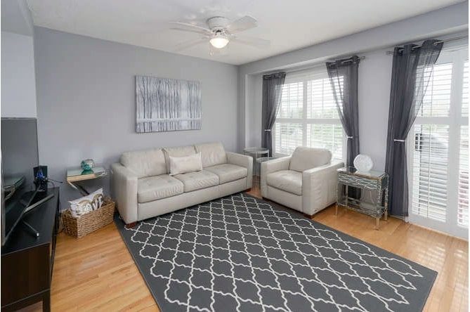 How to showcase your rooms in the best light when selling